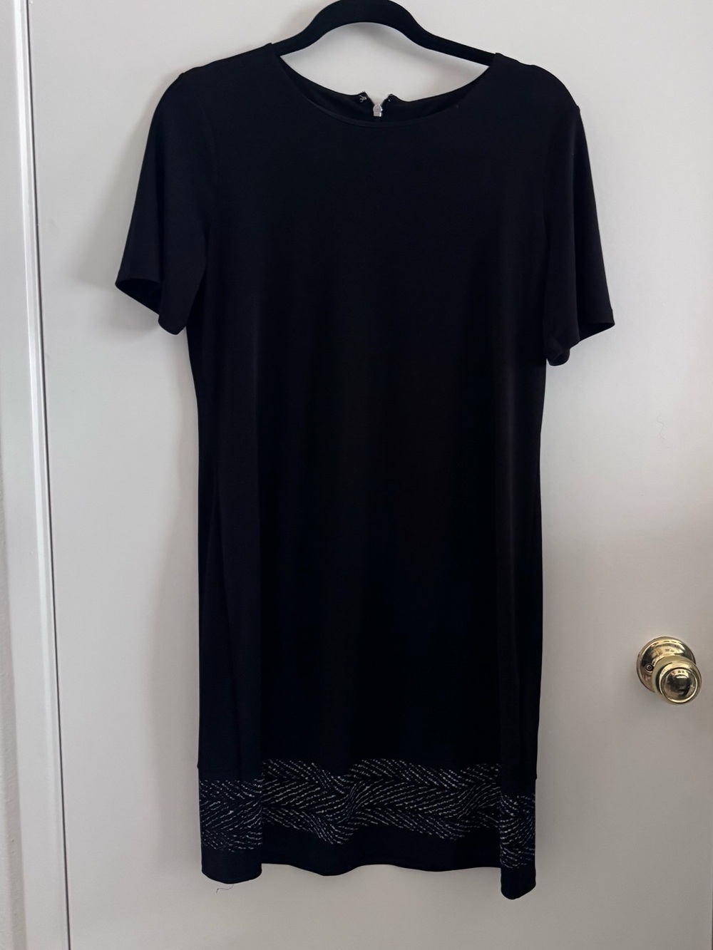 Michael Kors Classic Black Short-Sleeve Shift Dress with Embellished Hem